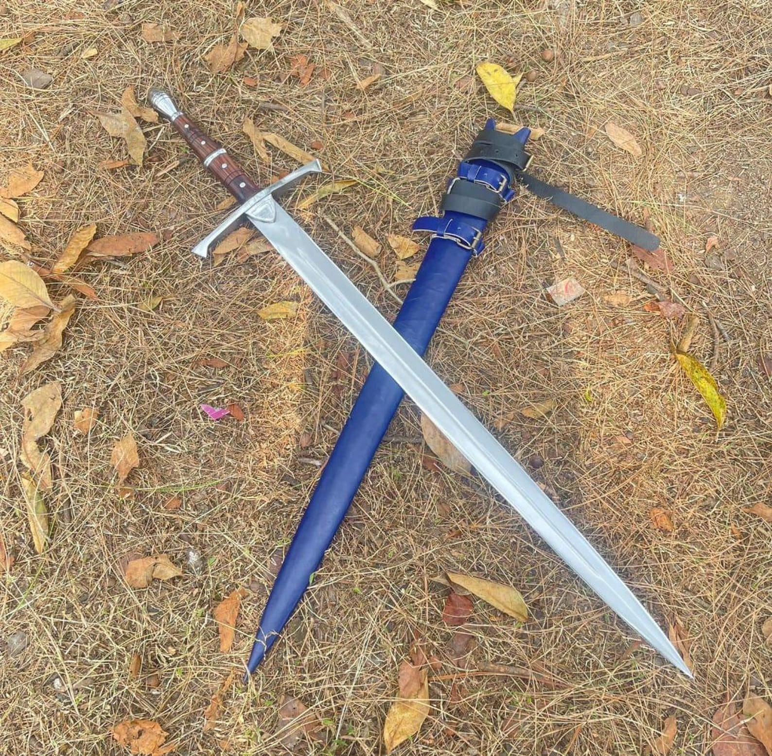 Handmade High Carbon Steel Sword: Rosewood Handle, Scabbard/Leather Cover