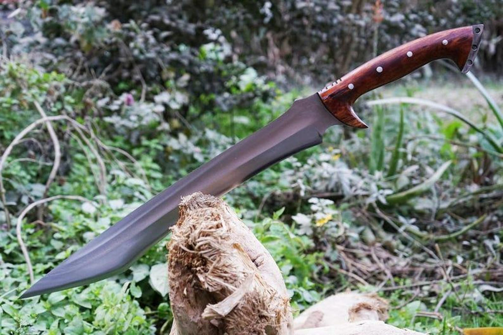 Handmade High Carbon Steel Machete: Rosewood Handle, Heavy-Duty Outdoor Tool