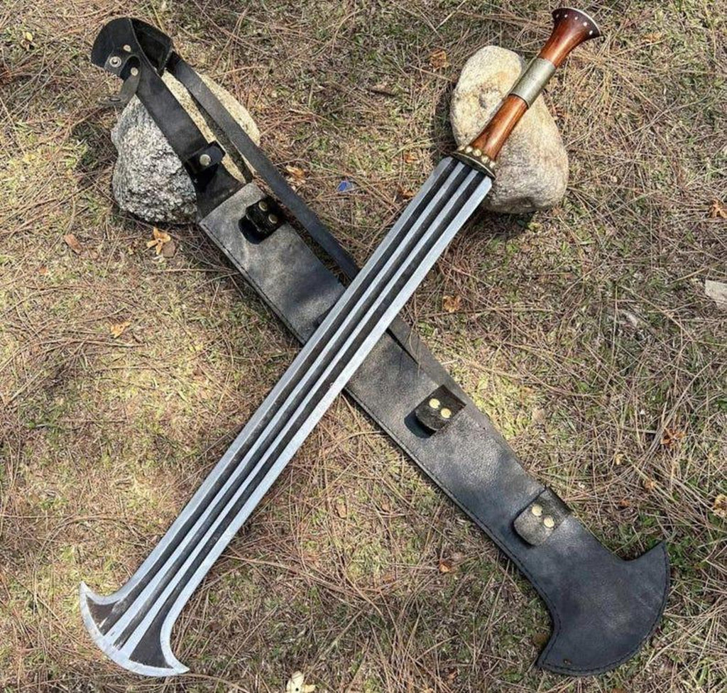 Handmade Konda Ikakalaka Sword: Functional 5160 Carbon Steel, 38" Collectible