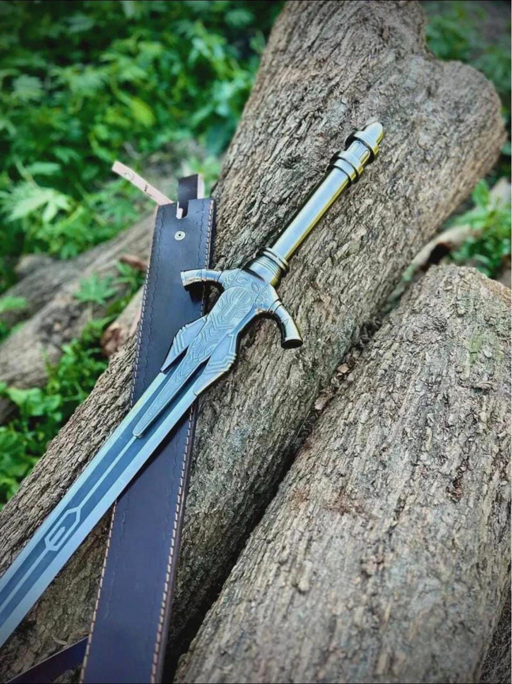 Handmade Knight Artorias Greatsword Replica - High Carbon Steel