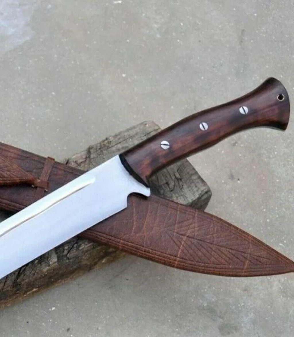 Handmade High Carbon Steel Machete with Matching Small Knife – Craftsmanship for Collectors & Outdoor Enthusiasts