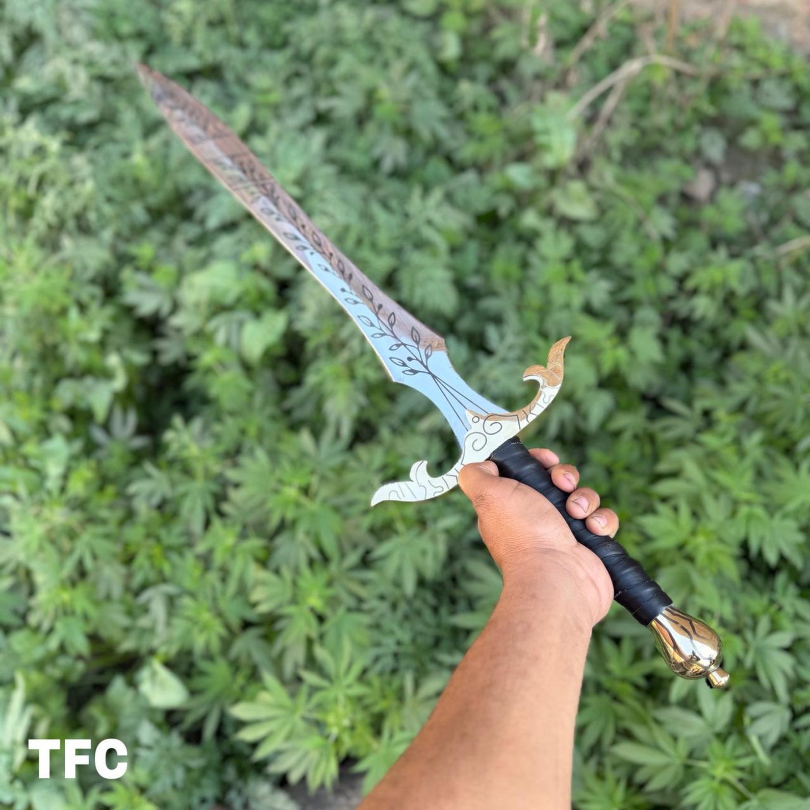 Handmade High Carbon Steel Sword – 36" Overall Length – Brass Guard & Pommel – Leather Wrapped Handle