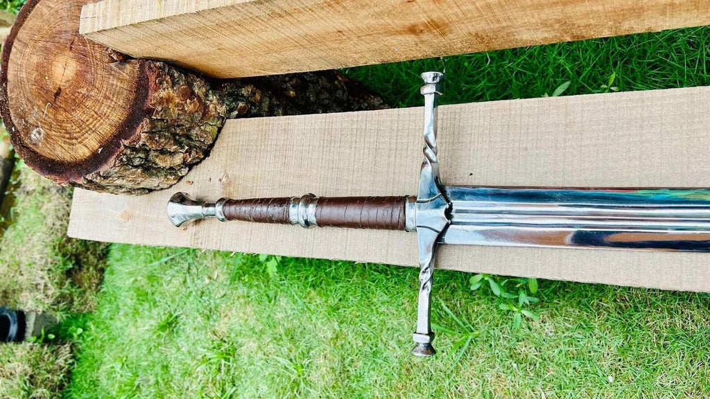 Handmade Longsword – Rosewood Handle, High Carbon Steel Blade, Custom Guard