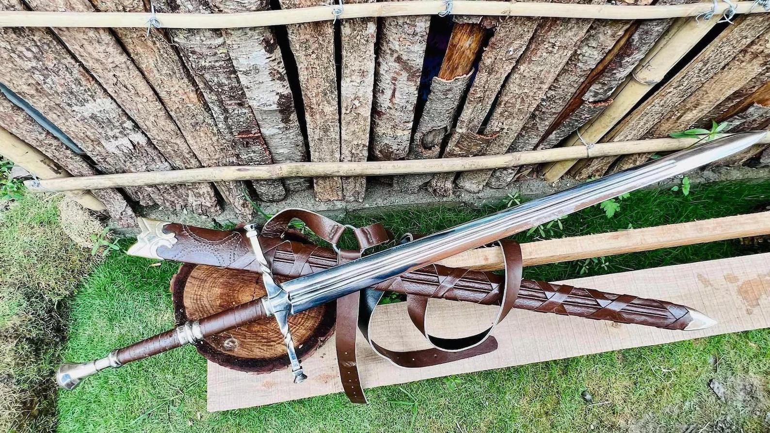 Handmade Longsword – Rosewood Handle, High Carbon Steel Blade, Custom Guard