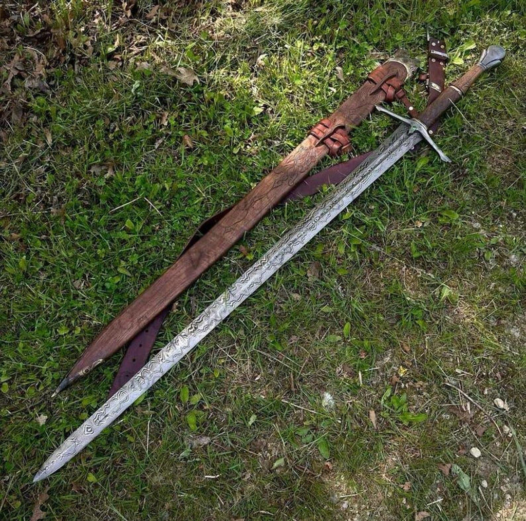 Handmade Damascus Steel Replica Sword – 38” Overall Length | Rosewood Handle | Leather Sheath Included