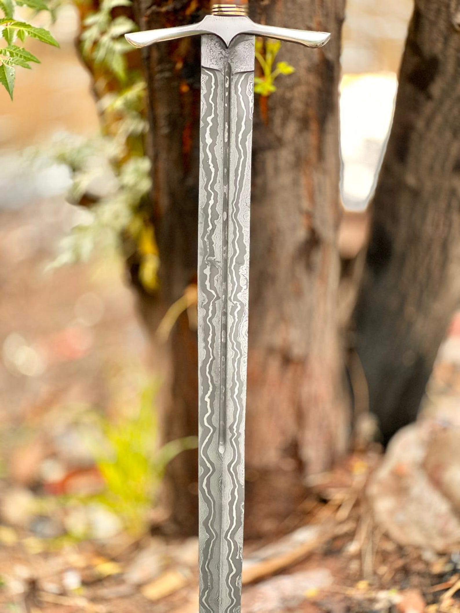 Handmade Damascus Steel Replica Sword – 38” Overall Length | Rosewood Handle | Leather Sheath Included